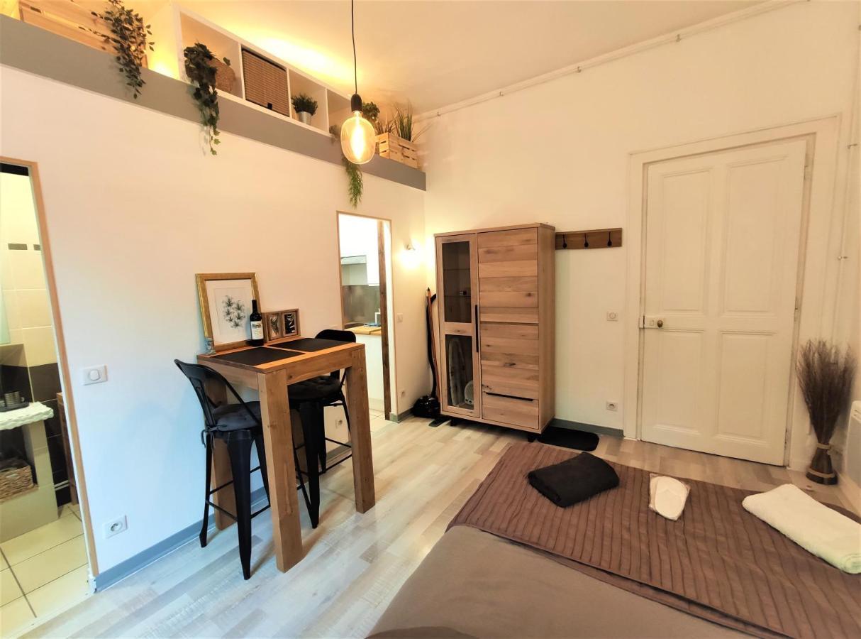 Apartment Proche Du Centre Et Des Thermes